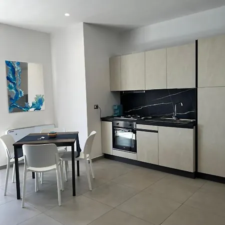 Apartment Centopassidamare